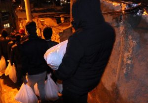 یلدای مهربانی در تبریز؛ میراثی از سخاوت و همدلی در بهشت نیت‌های خیر