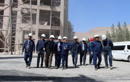 بازدید معاون اقتصادی و نظارت بر شرکت‌های هلدینگ سیمان تأمین و هیئت همراه، از شرکت سیمان صوفیان