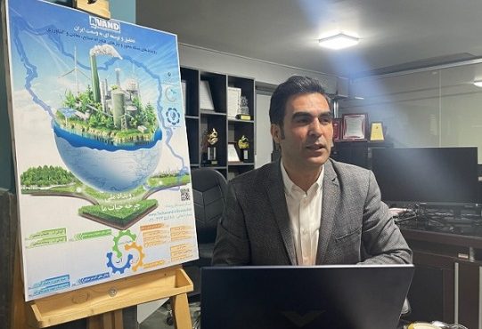 آگاهی‌بخشی به صنایع برای بهره‌گیری از فناوری‌های نوین به منظور کاهش مصرف انرژی و آب