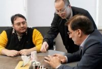 یک چینی دیگر به جمع سرمایهگذاران ارس پیوست/ تولید محصول صادراتی برای اولینبار در خاورمیانه یک چینی دیگر به جمع سرمایهگذاران ارس پیوست/ تولید محصول صادراتی برای اولینبار در خاورمیانه