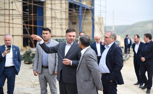 بازدید مدیرعامل بانک تجارت از صنایع معدنی و تولیدی مهراصل (معدن مس انجرد) و امضای تفاهم‌نامه‌های راهبردی